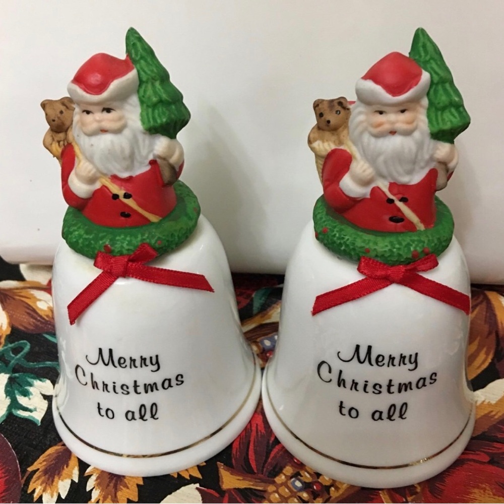 Vintage Christmas Bells (Pair of 2)